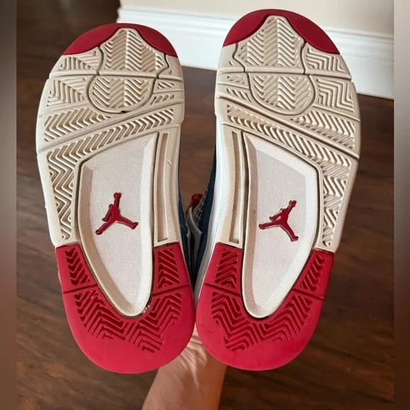 Jordan Air 4 Retro Little Kid “Messy Room” Blue, White and Red Size 4 - Picture 13 of 14